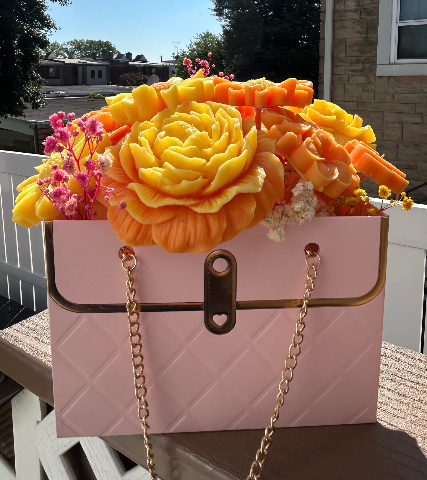 Flower Bouquet (Daisy’s, Peonies,flowers & Butterflies)