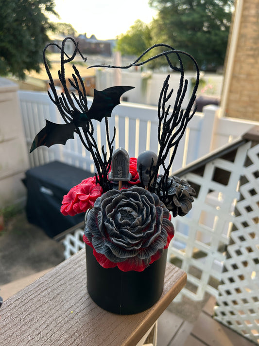 Halloween centerpiece