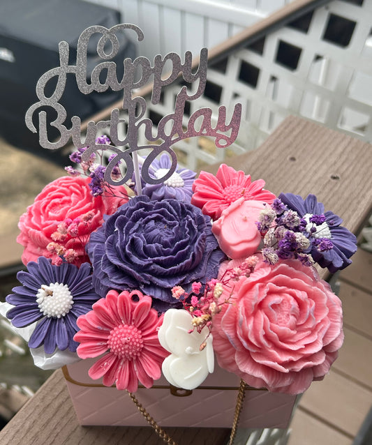 Flower Bouquet (Daisy’s, Peonies & Butterflies)